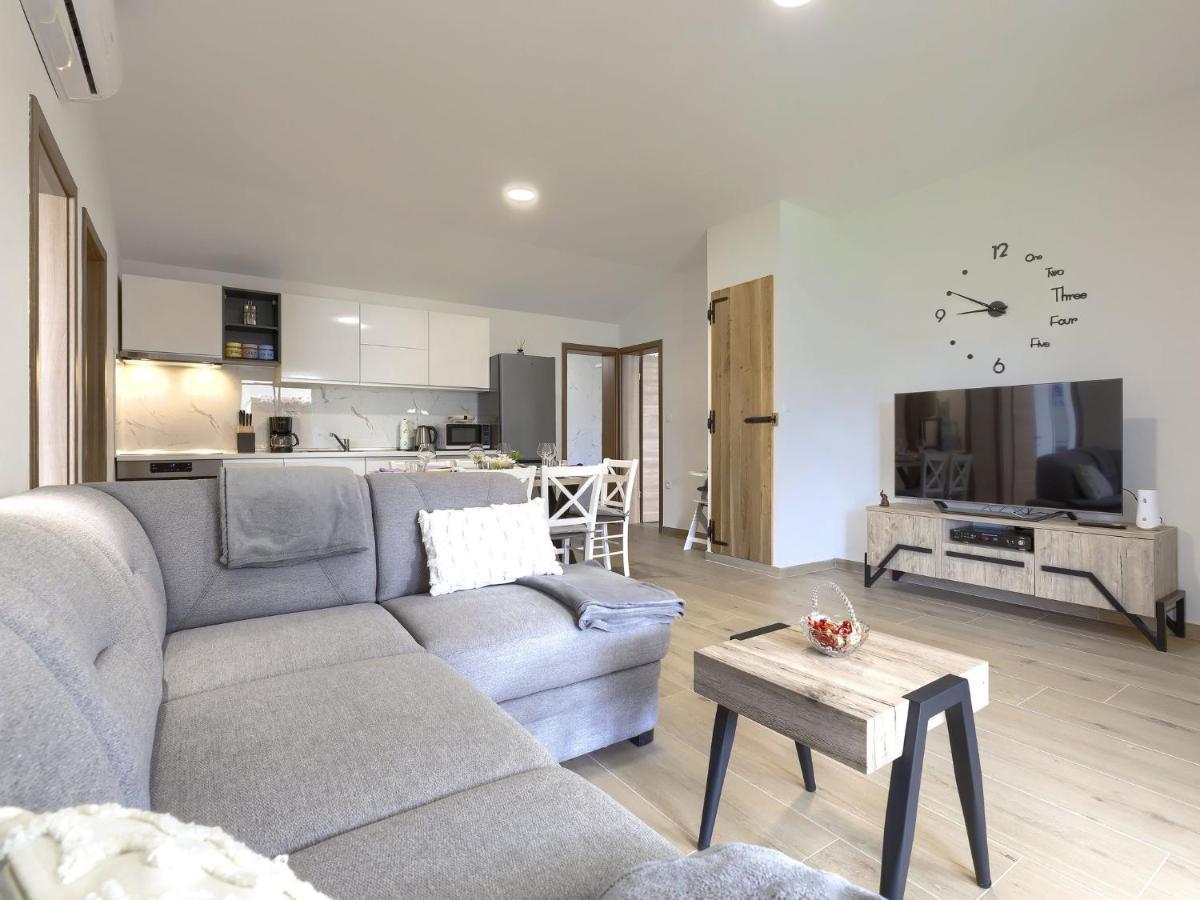 Holiday Home Casa Gverino By Interhome Plomin Exterior foto